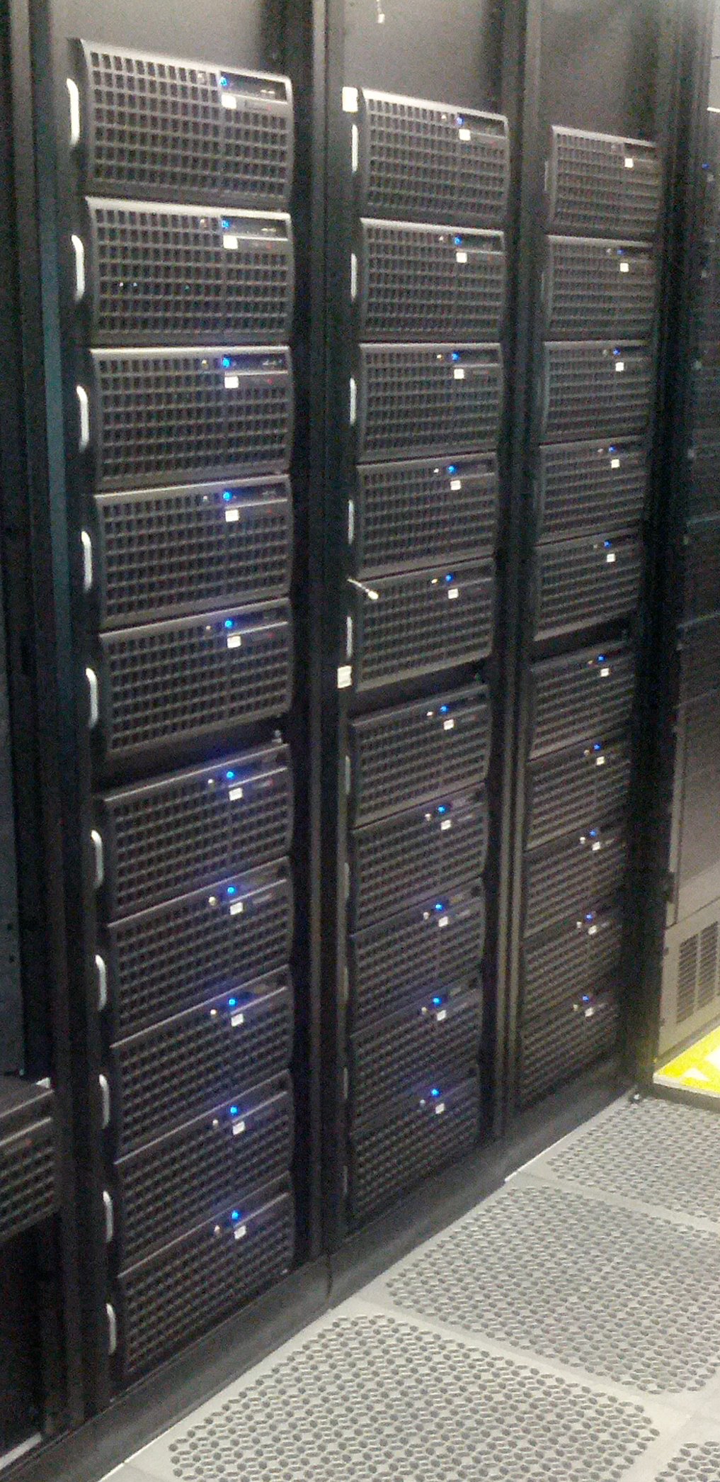 pi0 cluster